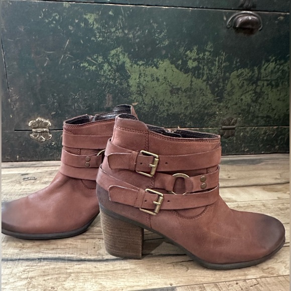 Josef Seibel Britney Bria Brown Bootie Ankle Boot size 7.5 - Picture 4 of 16